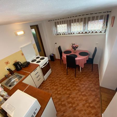 Privat Tilia Ivachnová Exterior foto