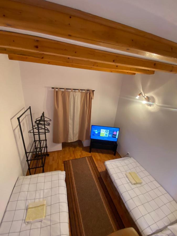 Privat Tilia Ivachnová Exterior foto